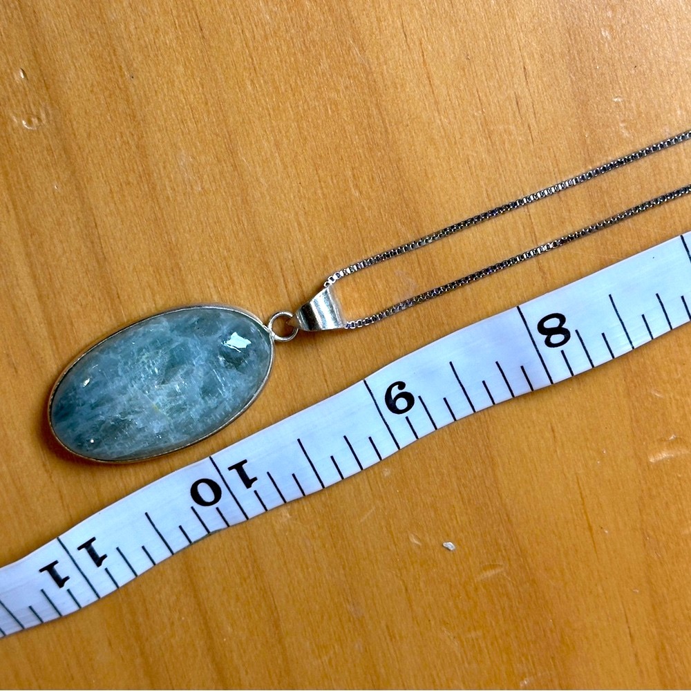 Sterling Silver Necklace with Oval gemstone Pendant - Picture 4 of 6